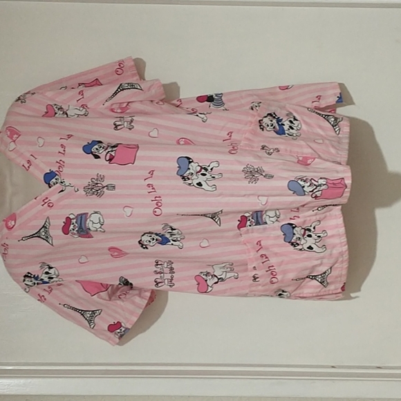 Disney Tops - DISNEY 101 DALMATIANS/ "OOH LA LA" NURSE SCRUB Size LARGE